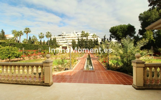 Reventa - Villa - Marbella - Guadalmina Baja