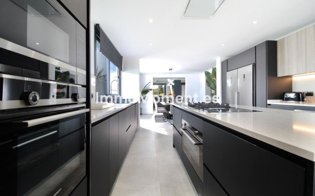 Reventa - Villa - Marbella - San Pedro de Alcántara