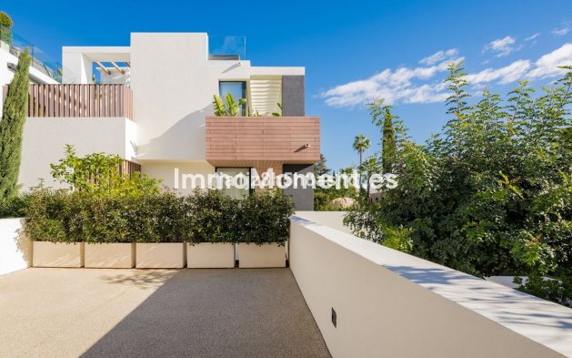 Revente - Villa - Marbella - Sierra Blanca