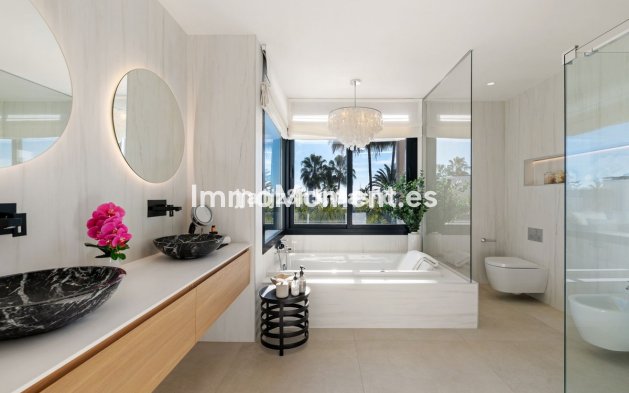 Revente - Villa - Marbella - Sierra Blanca