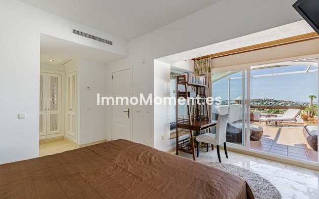 Wiederverkauf - Wohnung - Marbella - Nueva Andalucía