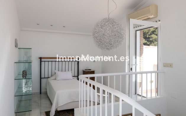 Resale - Villa - Mijas - Mijas Centro