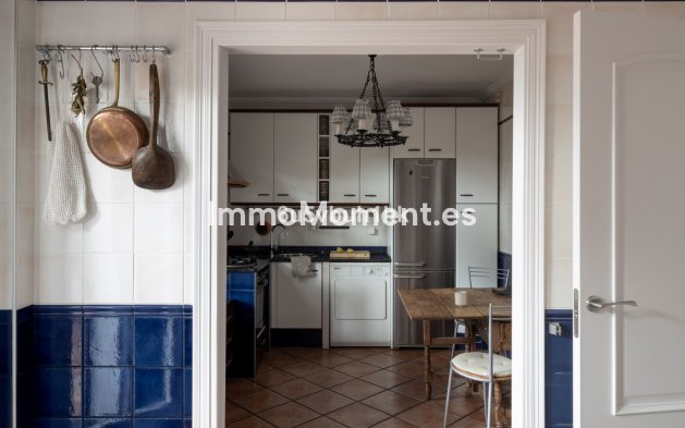 Resale - Villa - Mijas - Mijas Centro