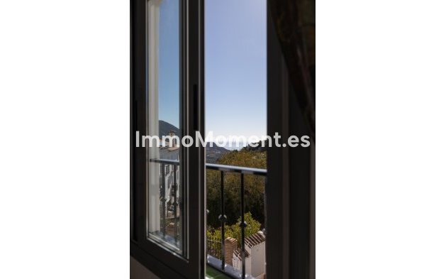 Resale - Villa - Mijas - Mijas Centro