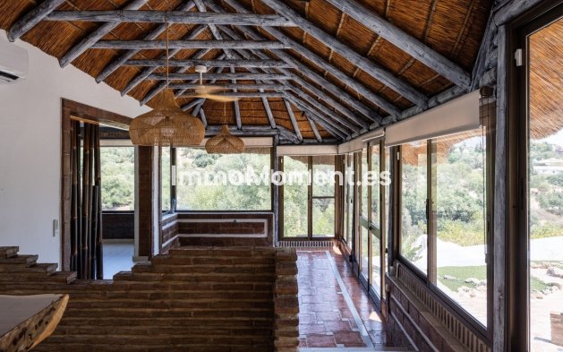 Resale - Villa - Mijas - Mijas Centro