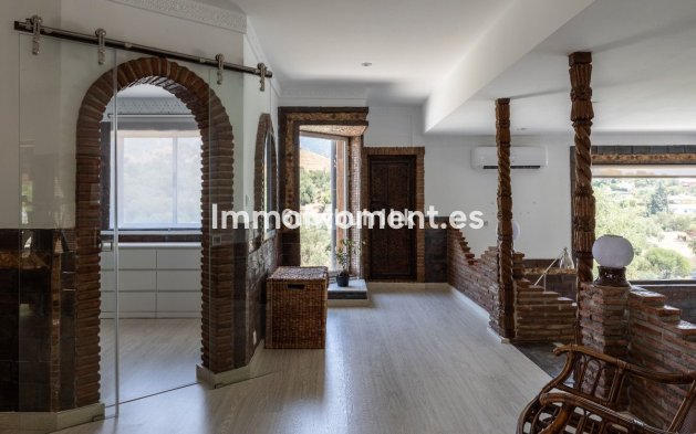 Resale - Villa - Mijas - Mijas Centro