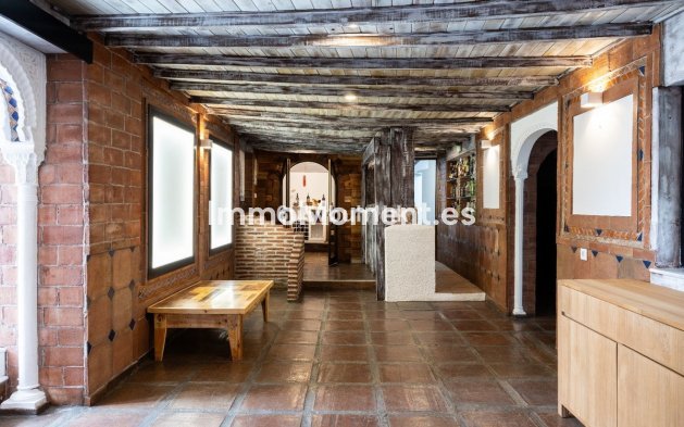 Resale - Villa - Mijas - Mijas Centro