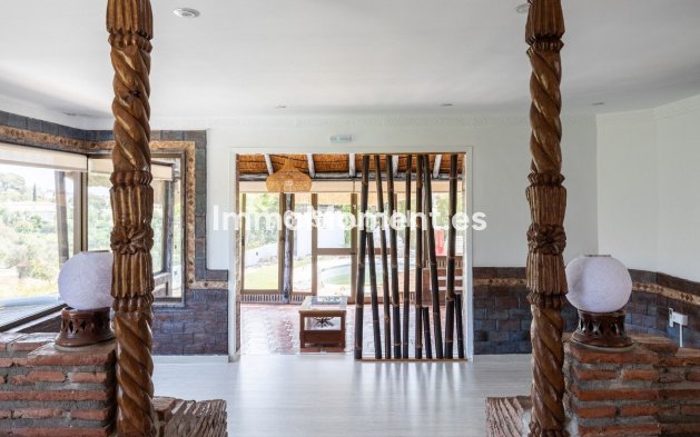 Resale - Villa - Mijas - Mijas Centro