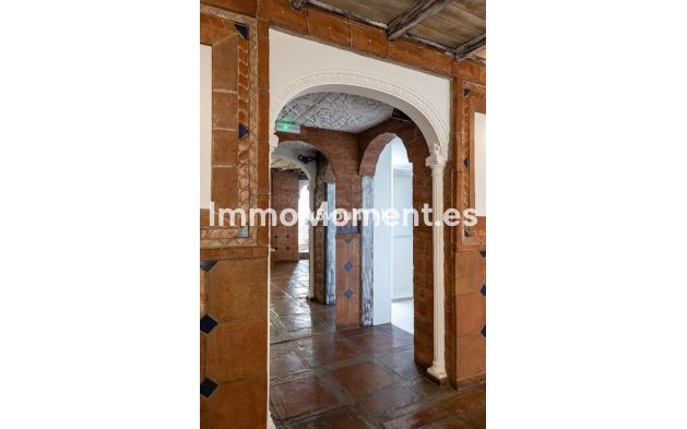 Resale - Villa - Mijas - Mijas Centro