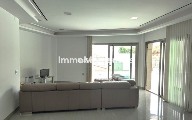 Wiederverkauf - Villa - Benalmadena - Benalmadena Centro