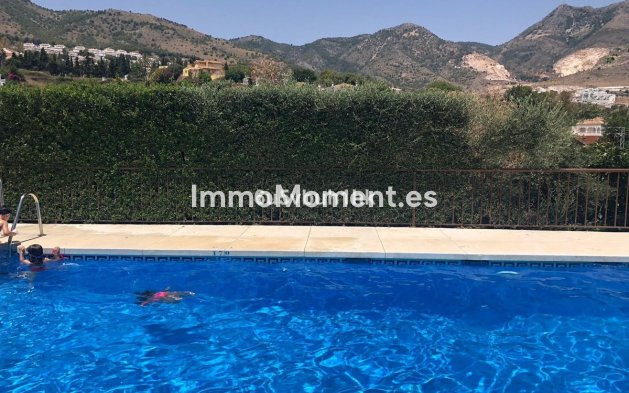 Revente - Villa - Benalmadena - Benalmadena Pueblo