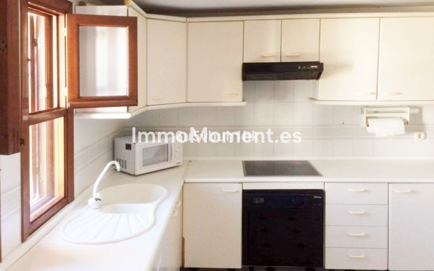 Wiederverkauf - Reihenhaus - Estepona  - Estepona Centro