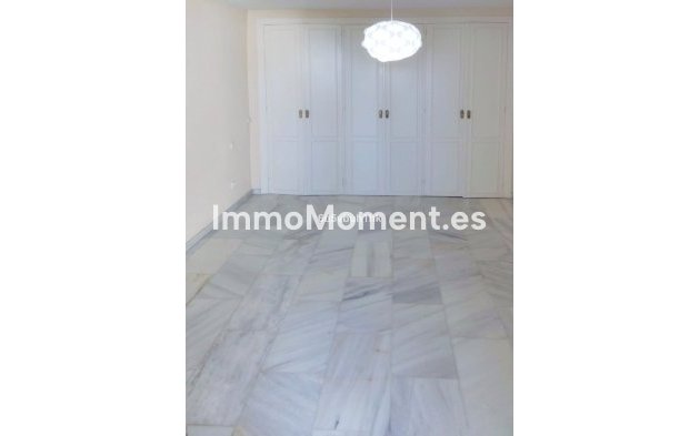 Wiederverkauf - Reihenhaus - Estepona  - Estepona Centro