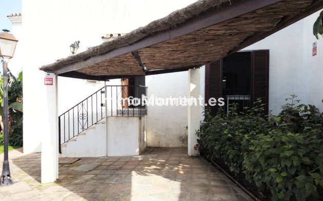 Wiederverkauf - Reihenhaus - Estepona  - Estepona Centro