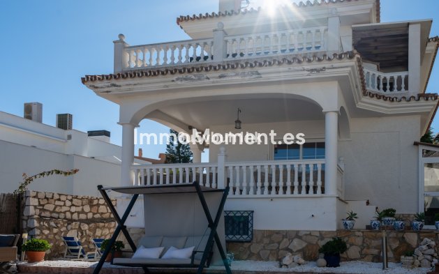 Wiederverkauf - Villa - Fuengirola - Fuengirola Centro