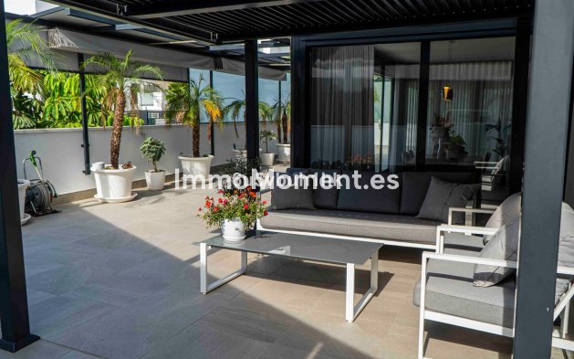 Resale - Apartment - Torremolinos
