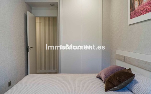 Resale - Apartment - Torremolinos