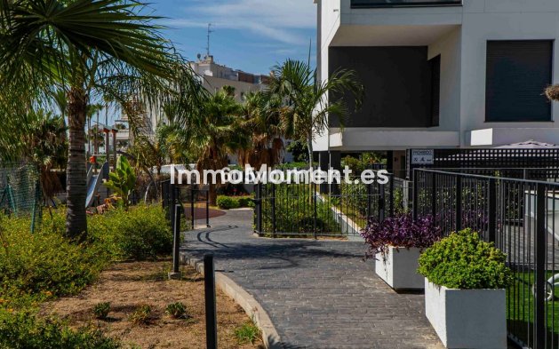Resale - Apartment - Torremolinos