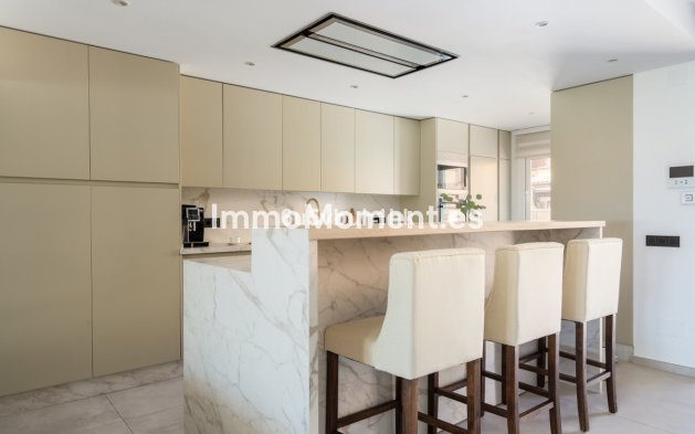 Revente - Maison mitoyenne - Casares - Casares Centro