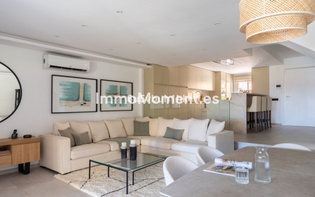 Revente - Maison mitoyenne - Casares - Casares Centro