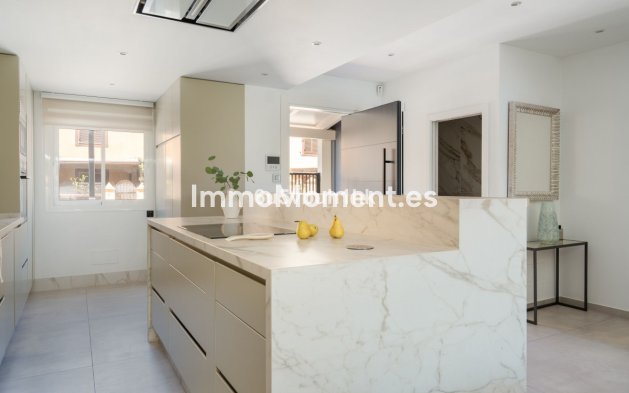 Revente - Maison mitoyenne - Casares - Casares Centro