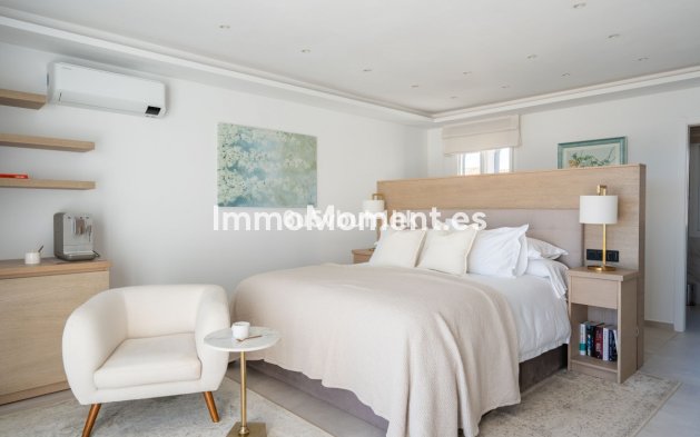 Revente - Maison mitoyenne - Casares - Casares Centro