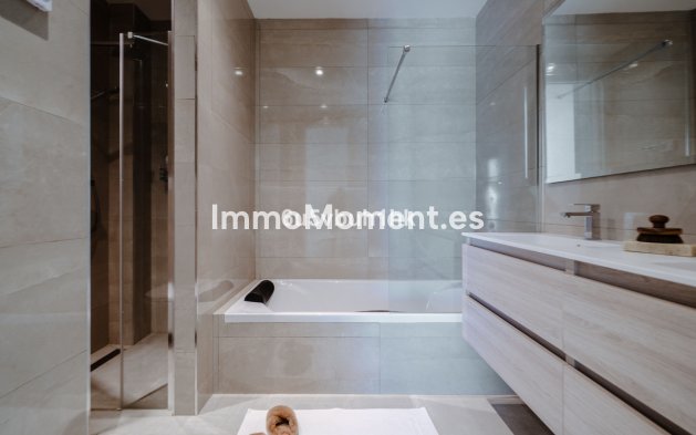 Wiederverkauf - Villa - Estepona  - Estepona Centro