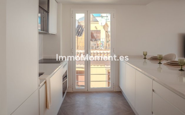 Wiederverkauf - Wohnung - Estepona  - Estepona Centro