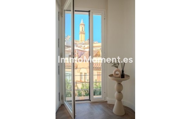 Wiederverkauf - Wohnung - Estepona  - Estepona Centro