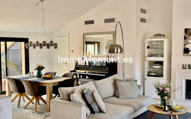 Resale - Apartment - Mijas - Calahonda