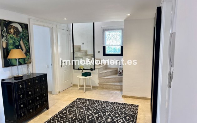 Resale - Apartment - Mijas - Calahonda