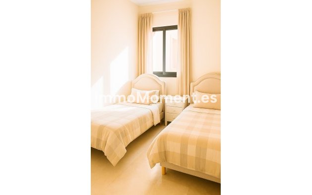 Resale - Apartment - Mijas - Calahonda