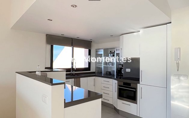 Resale - Apartment - Mijas - Calahonda