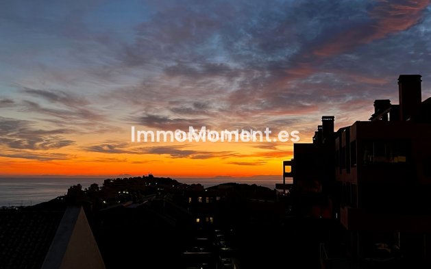 Resale - Apartment - Mijas - Calahonda