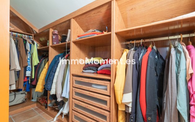 Wiederverkauf - Villa - Fuengirola - Fuengirola Centro