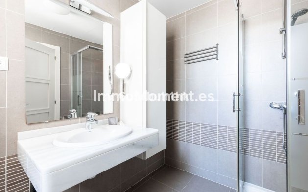 Resale - Apartment - Benalmadena - Torrequebrada