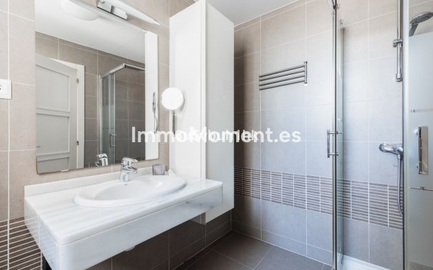 Resale - Apartment - Benalmadena - Torrequebrada