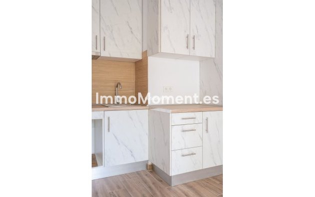 Reventa - Apartamento - Fuengirola - Los Pacos