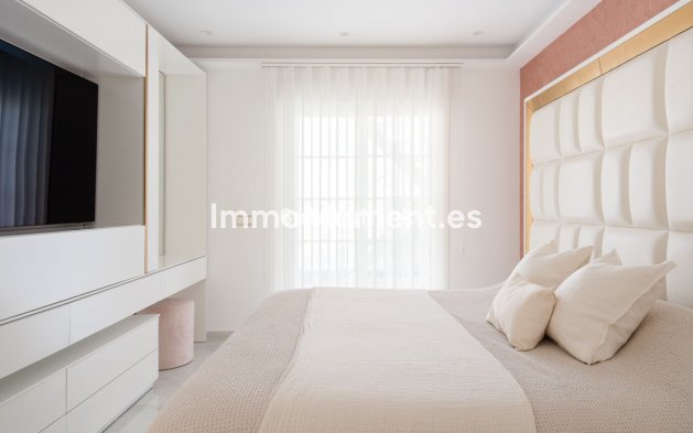 Wiederverkauf - Reihenhaus - Marbella - La Mairena