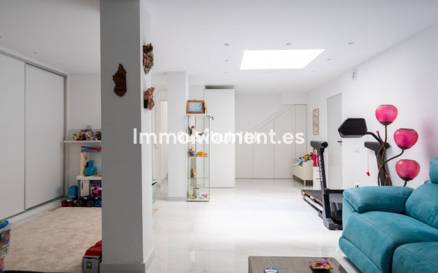 Wiederverkauf - Reihenhaus - Marbella - La Mairena