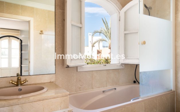 Wiederverkauf - Reihenhaus - Marbella - Nueva Andalucía