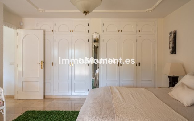 Resale - Villa - Mijas - Calahonda