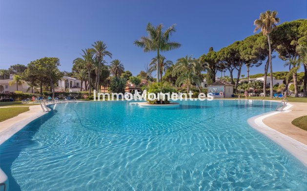 Revente - Appartement - Estepona  - Estepona Centro