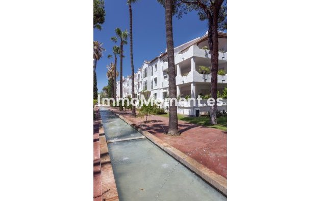 Revente - Appartement - Estepona  - Estepona Centro