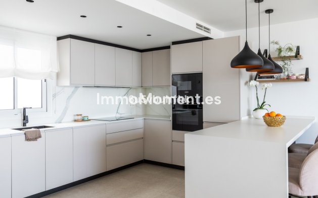 Resale - Apartment - Benalmadena - Torrequebrada