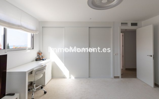 Resale - Apartment - Benalmadena - Torrequebrada