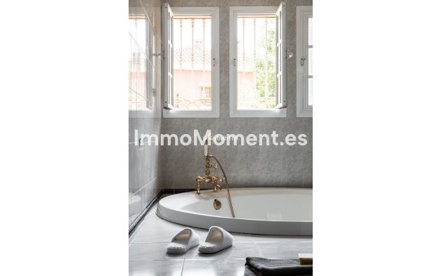 Bestaande woning - Villa - Mijas