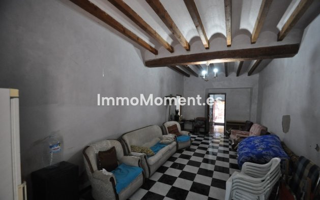 Revente - Maison mitoyenne - Pinoso - Pinoso Centro