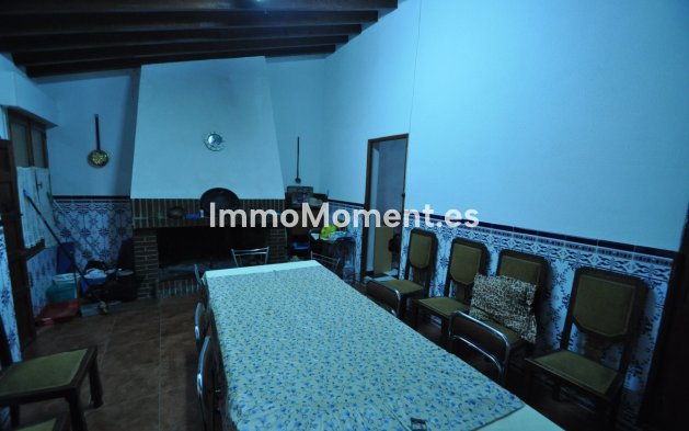 Revente - Maison mitoyenne - Pinoso - Pinoso Centro