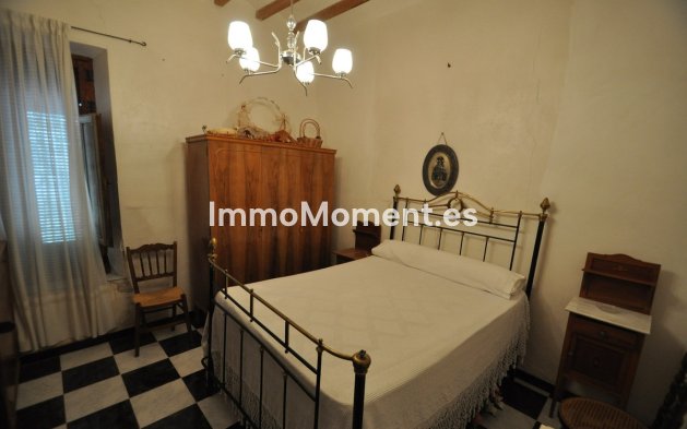 Revente - Maison mitoyenne - Pinoso - Pinoso Centro